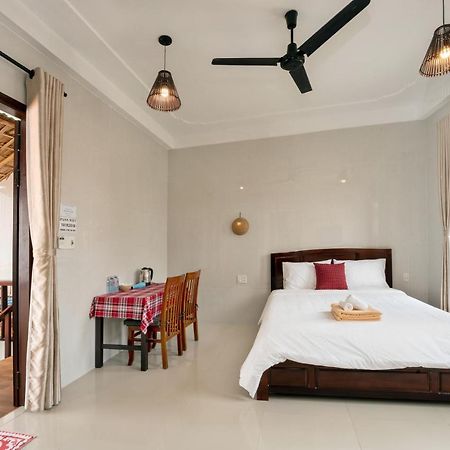Pink Beach Homestay Hoi An Exteriör bild